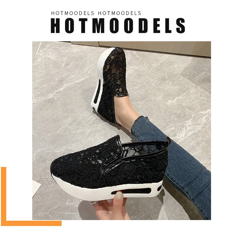 Classic Black Embroider Sneakers for Women - Uniqwear