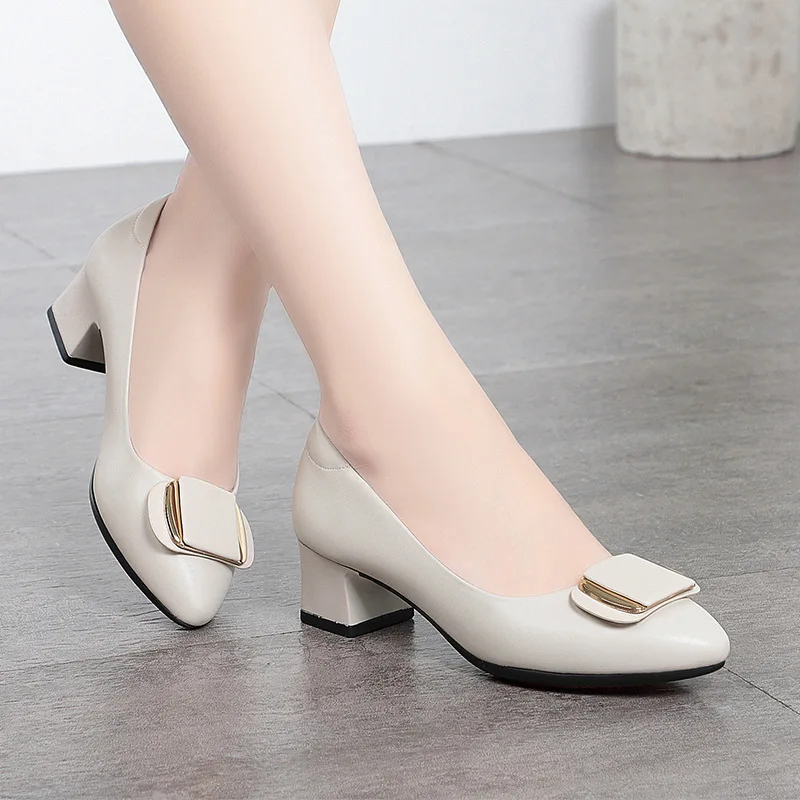 

New Middle-aged Women's Pumps PU Leather Soft Sole Comfortable Non-slip Mid-heel Single Shoes Mother Shoes Leather Shoes Women