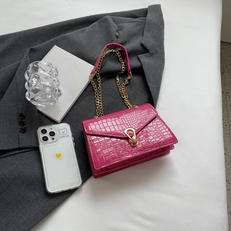 Crocodile Pattern PU Leather Shoulder Chain Bag Luxury Lock Design Crossbody Bag Fashion Trend Shoulder Messenger Bag