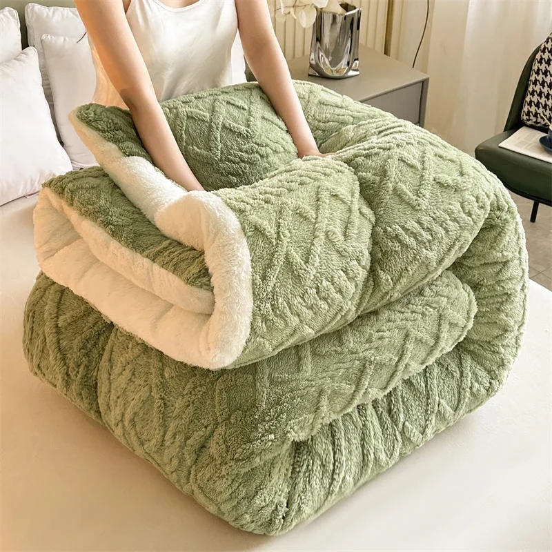 Pealihuy Winter Quilt, Thicken Warm Lamb Cashmere Blanket Winter, Heavy  Blankets for Winter Double Bed, Winter Blanket Double-Sided Fleece