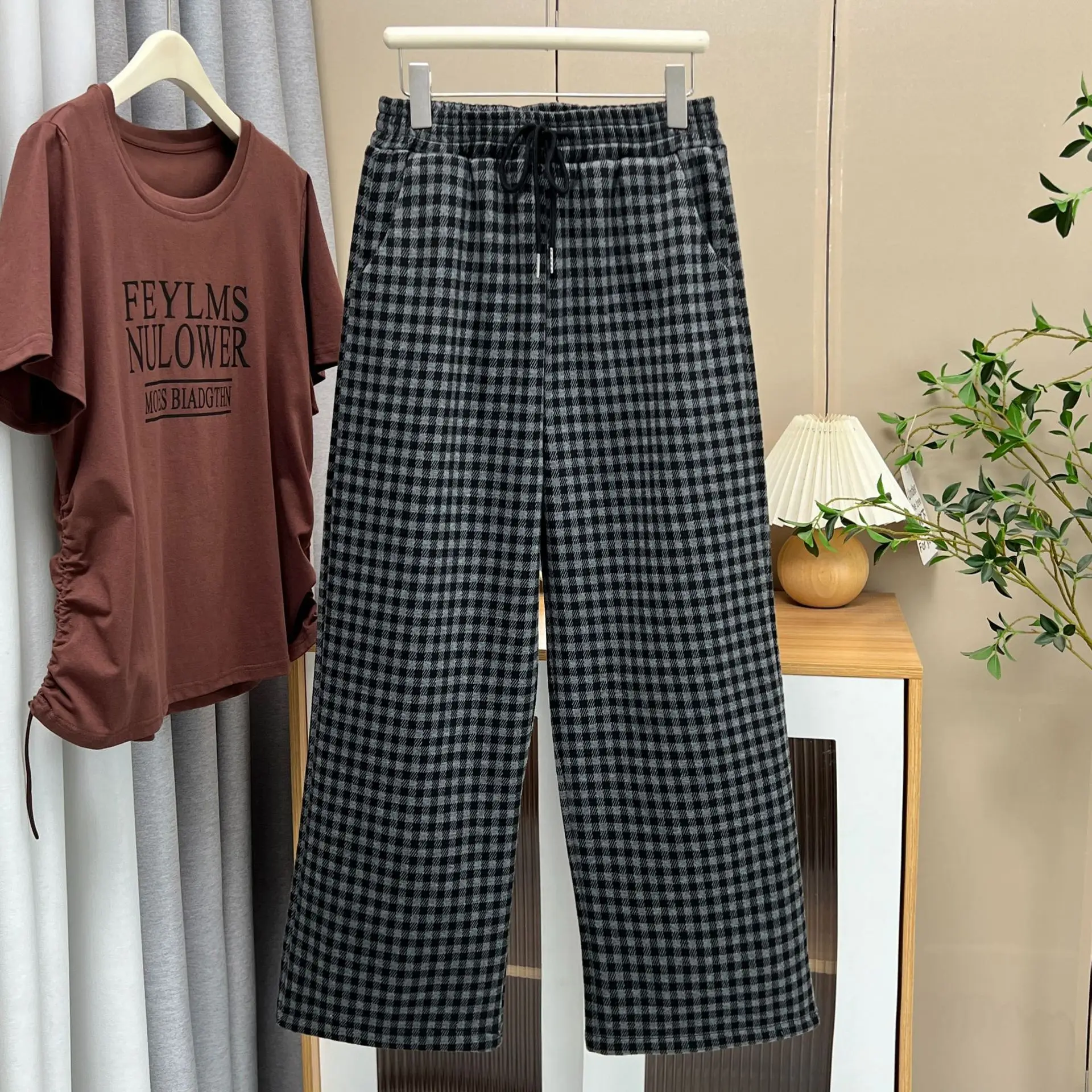XXXXL Fashion Plus Size Women's Straight Leg Pants 2025 Autumn/Winter New Simple Casual Fleece Plaid Woolen Trousers 8600