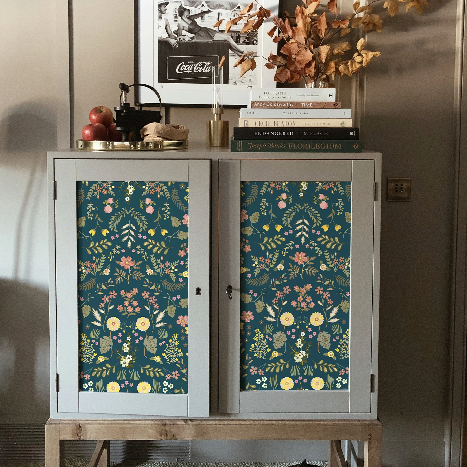 Elegant Self-Adhesive Floral Wallpaper - Waterproof & Detachable