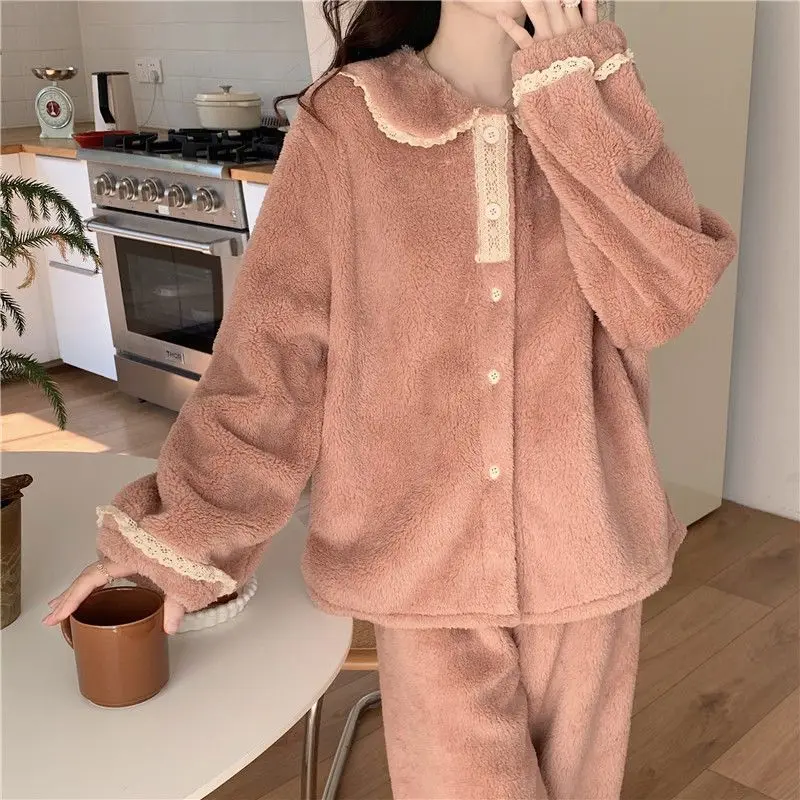 Pajama women's Fall/Winter coral velvet homewear flannel thickened winter giant size thermal set Can be worn outside Long sleeve