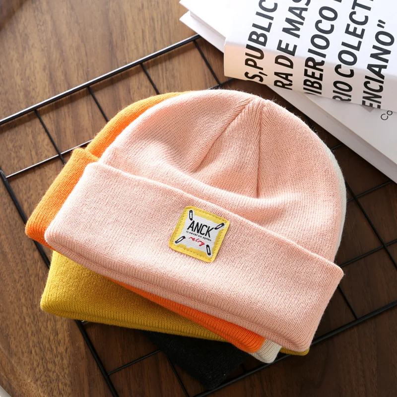 

Q8 шерстяная шапка маленькая свежая Корейская версия ОБЖИМНАЯ ткань холодная шапка Студенческая парная шерстяная шапка для спорта на открытом воздухе шапочки Повседневная шапка