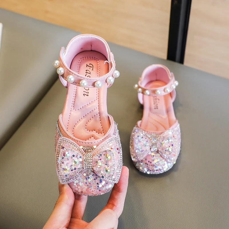 

Children Sandals for Girls 2023 New Soft Versatile Simple Non-slip Flats Bow Sequins PU Princess Shoes Kids Fashion Shoes Pearls