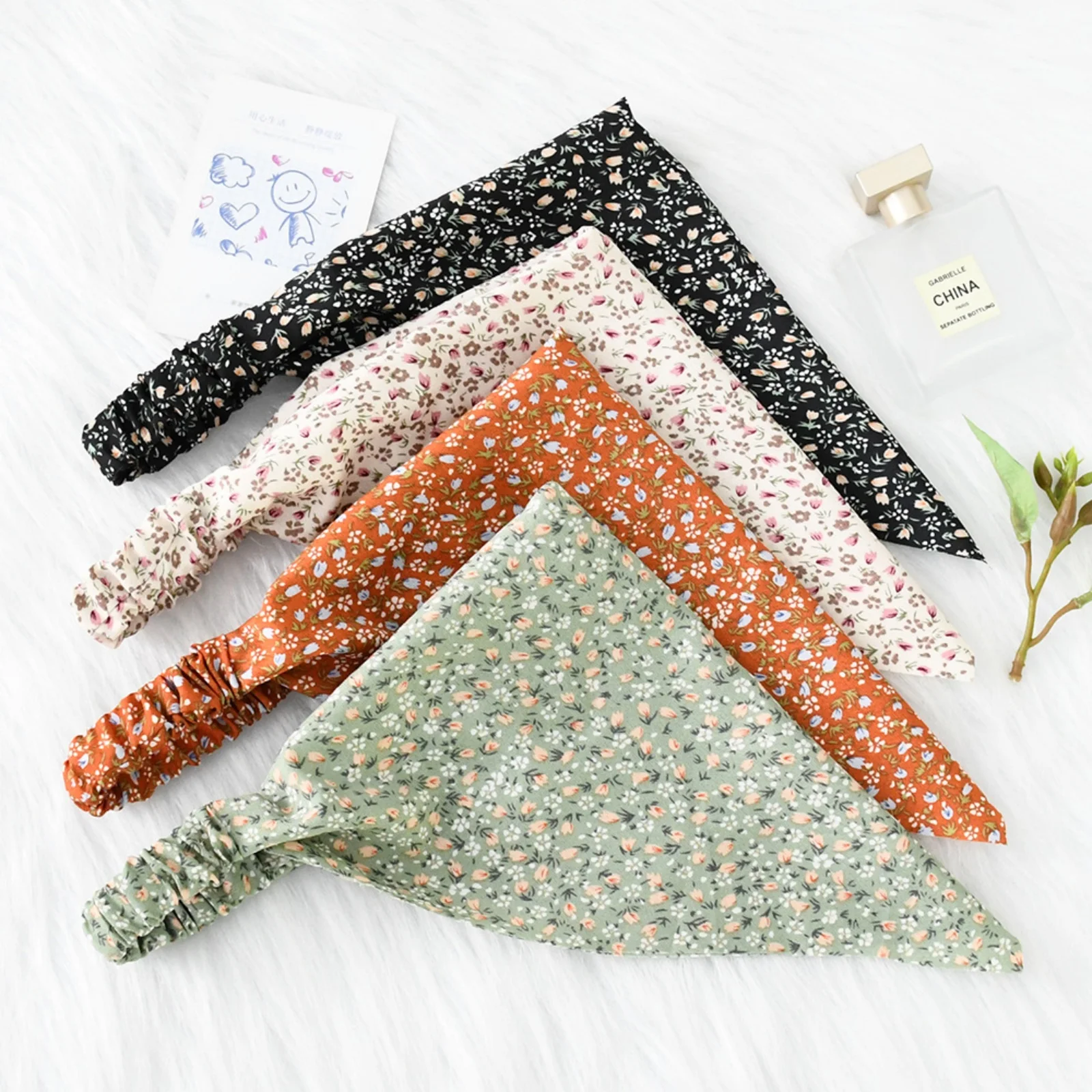 1PC Floral Triangle Headbands, 5 - Piece Elastic Scarf Set, Trendy Hair Accessories for Women's Sweet & Chic Styles