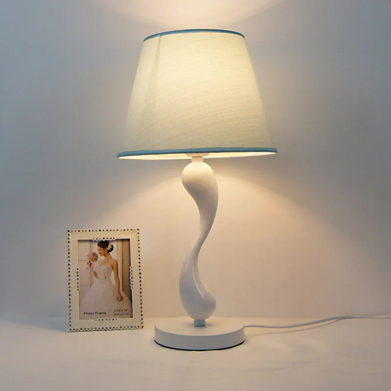 

Nordic Modern Table Lamp for Bedroom Bedside Living Room Study Desk Lamps Fashion Room Decor Lighting Lampe De Table Designlight
