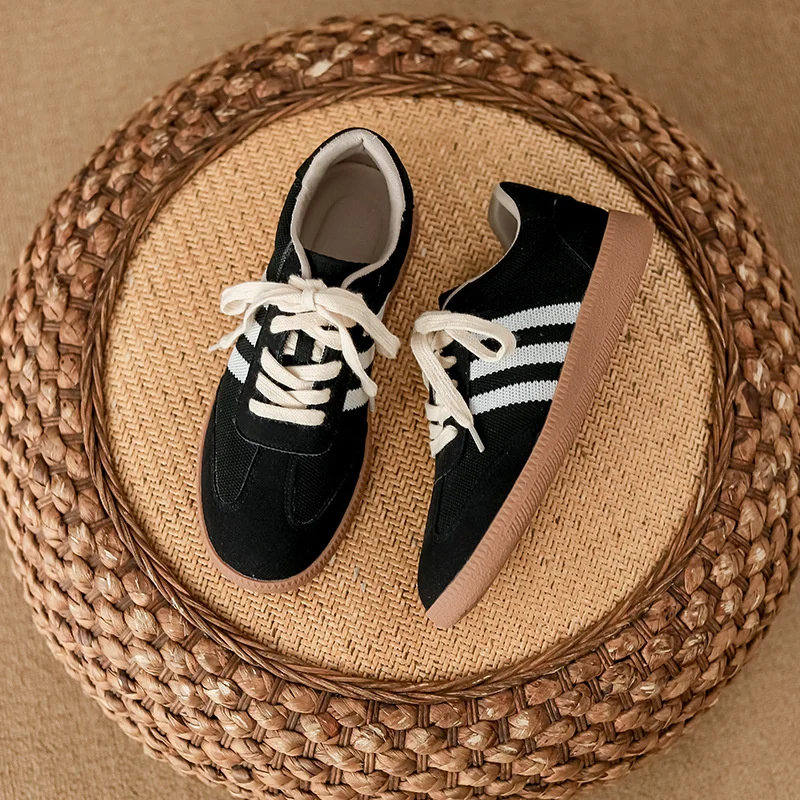 Women Casual Round Toe Flat Retro Fashion Versatile Outdoor Sports Running Light Luxury Sneakers Breathable Walking Mesh Shoe