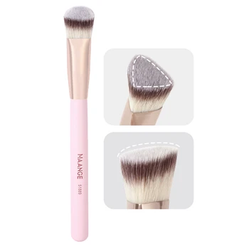 Triangle Foundation Concealer Brush 1