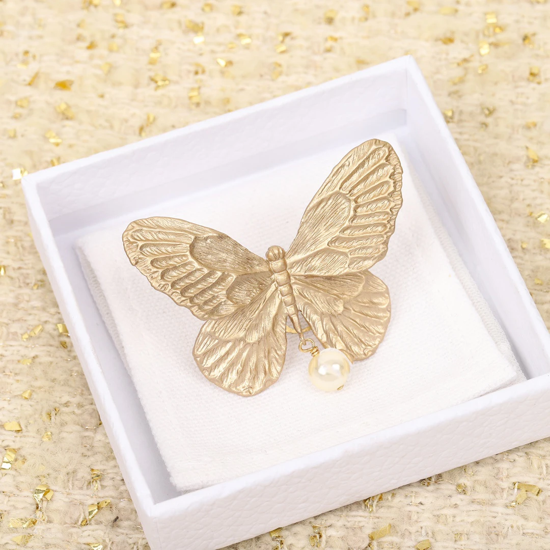 

2024 New Europe Top Quality Designer Brand Butterfly Pearl Luxury Ring Woman Fine Jewelry Gift Trend