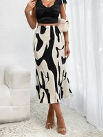 Dressy Casual Graphic Print Pleated Long Skirts Women Autumn Fashion Elastic High Waist Geometry Midi Skirt Streetwear - Image 2