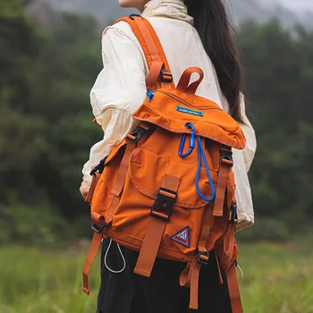Zaino da trekking portatile da esterno di grande capacità per esercizi di viaggio Zaino per studenti dal design di interesse speciale per il tempo libero
