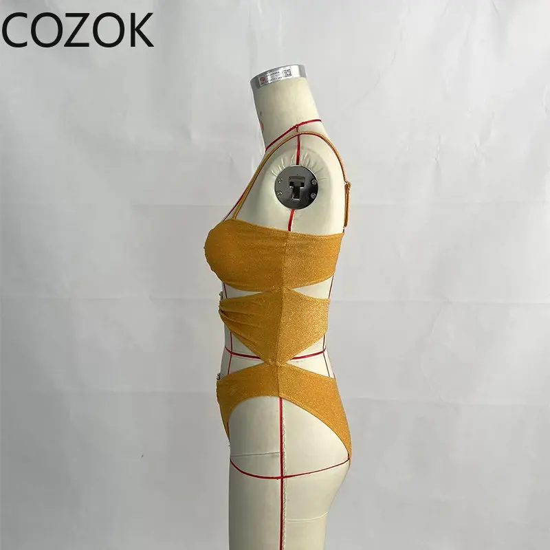 2023 Sexy Solid Gold One Piece Swimsuit Women Swimwear Push Up Bathing Suit Hollow Out Monokini Swimsuit Padded Swimming Suit