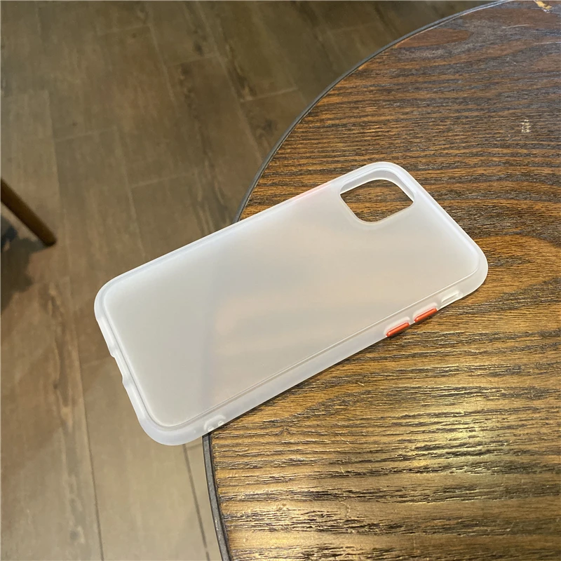 כיסוי טלפון צהוב בהיר לאייפון 16 פלוס 15 פרו בסגנון מודרני, מקורי, פופולרי ומוכר בחום