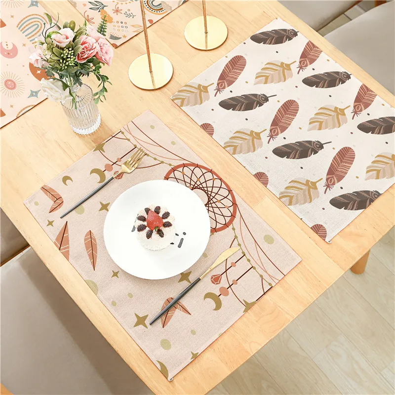 

Simple Eyes Feather Rainbow Beige Flowers Patterns Flax Insulated Placemat Decoration Dinner Table 42x32cm