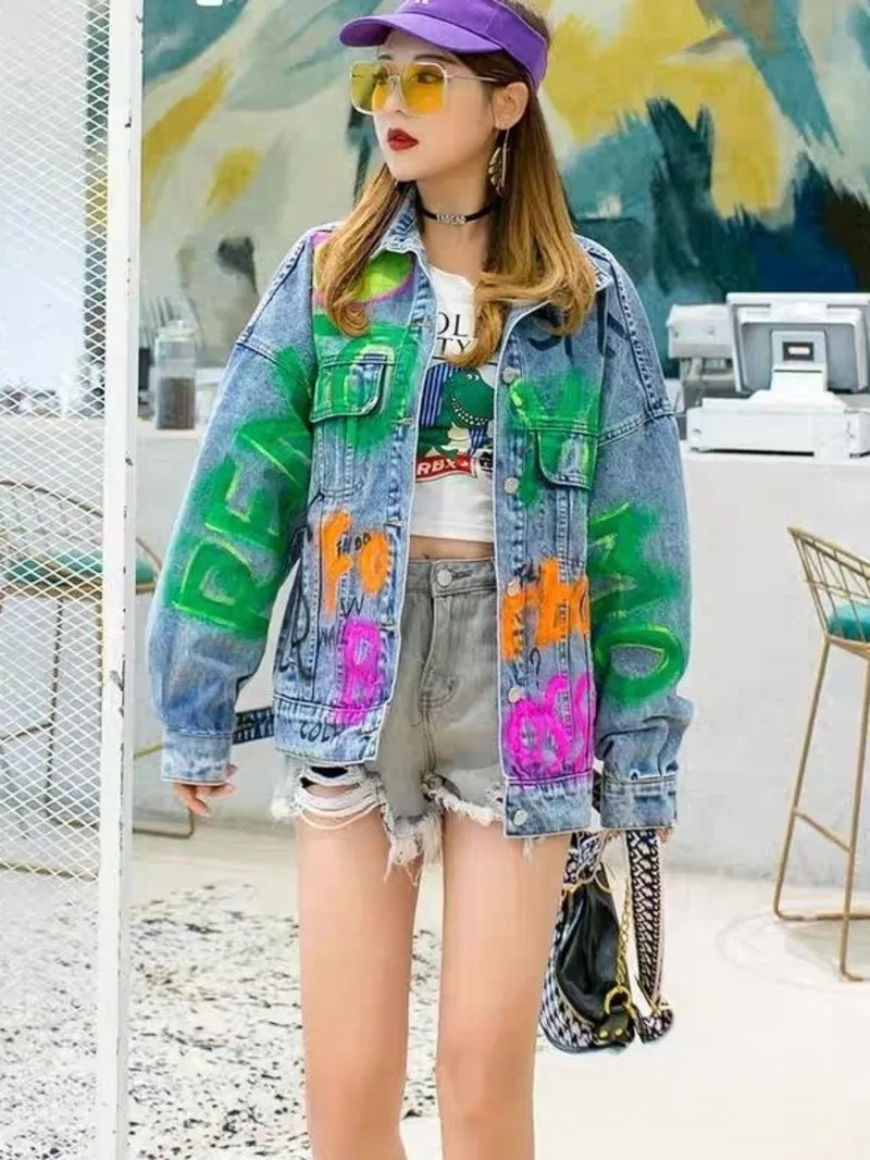 

Spring Autumn Women Letters Graffiti Contrast Color Printed Stitching Denim Coat Jeans Bomber Jacket Cowboy Cardigan Chaqueta