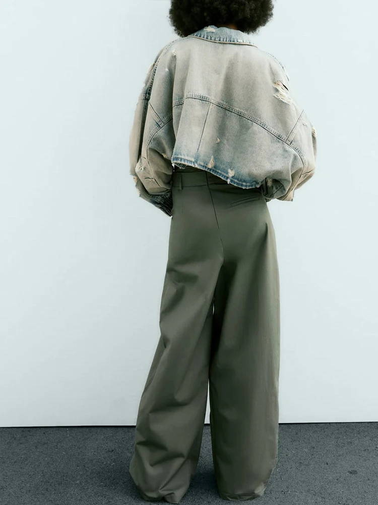 Рисунок 6 - Женская джинсовая куртка ZBZA с лацканами