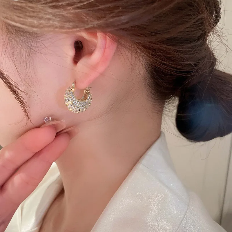 우아한 슈퍼 깜박이는 라운지 라인 석 상감 전체 지르코니아 가방 모양 귀 스터드 라이트 럭셔리 다목적 귀걸이 클래식 쥬얼리