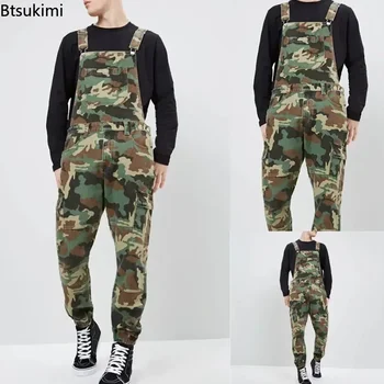 2026 Pantaloni cargo mimetici da uomo Salopette da lavoro con bretelle e tutore Jeans da combattimento mimetici Pantaloni tuta Moto Streetwear Jeans da uomo