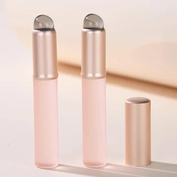 Silicone Lip Smudge Brush 1