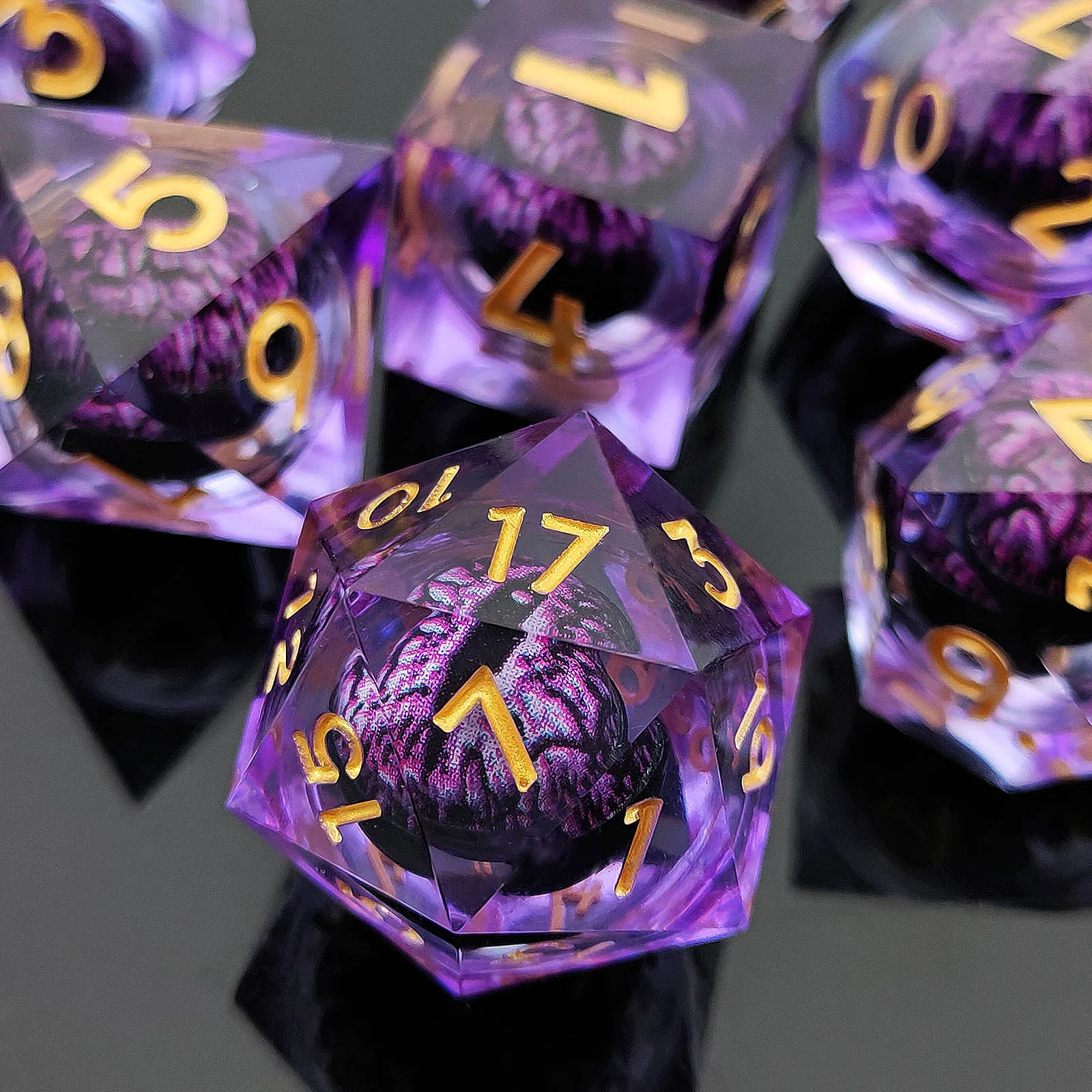 

7PCS of Resin Longan Dice Mobile Liquid Core Dice Set for DND TRPG COC Running Group Board Game Polyhedral Number Dice Kit