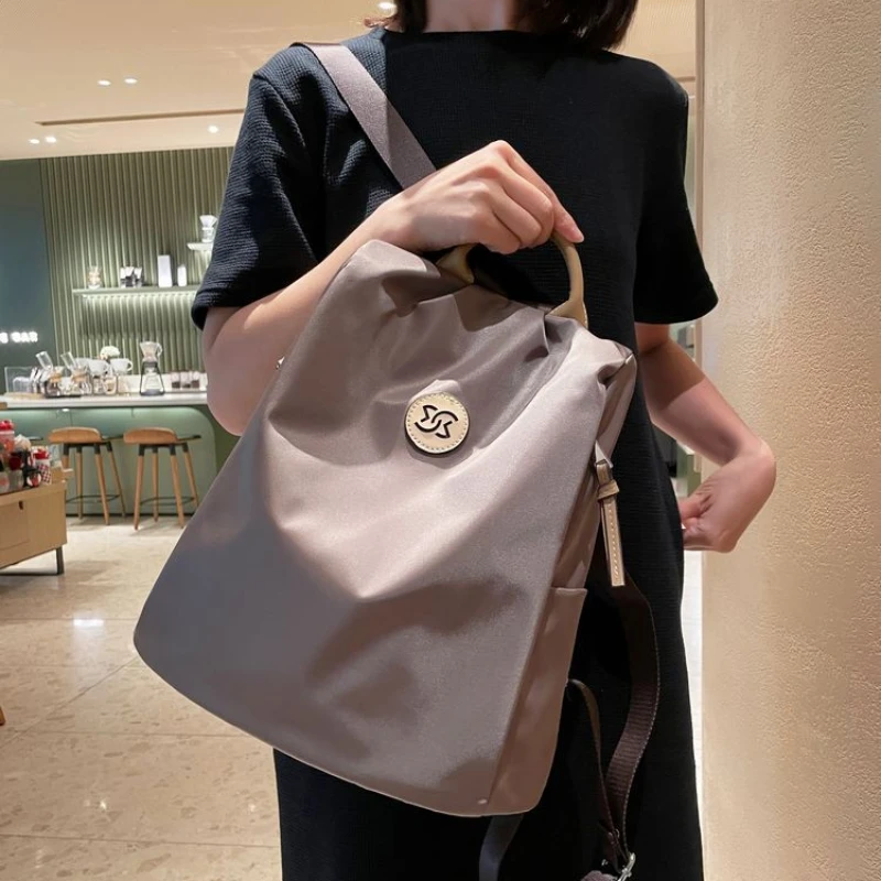 2023 Latest Oxford Cloth Anti-theft Backpack Female High-end Travel Bag Fashion Trend Ladies Backpack Large-capacity Schoolbags