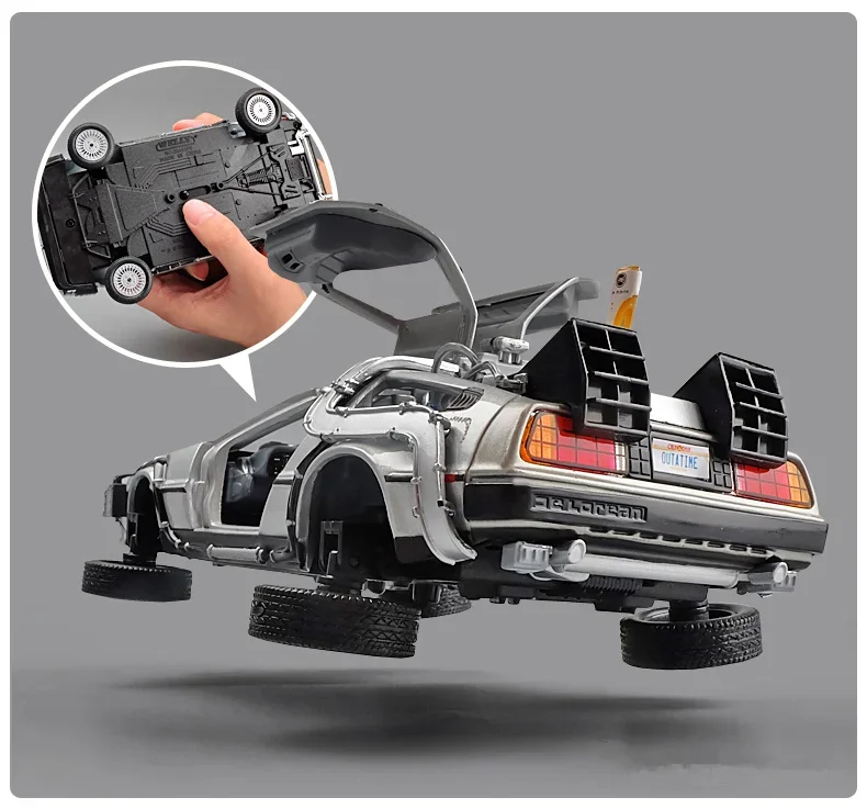 WELLY 1:24 Back To The Future Time Machine Diecast Alloy Model Car