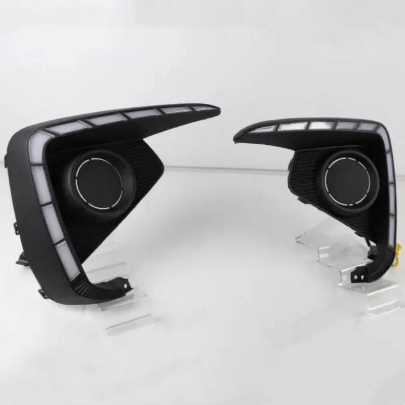 

2PCS LED Daytime Running Light For Suzuki Ertiga 2018 2019 2020 DRL Fog Lamp Cover Dynamic turn signal