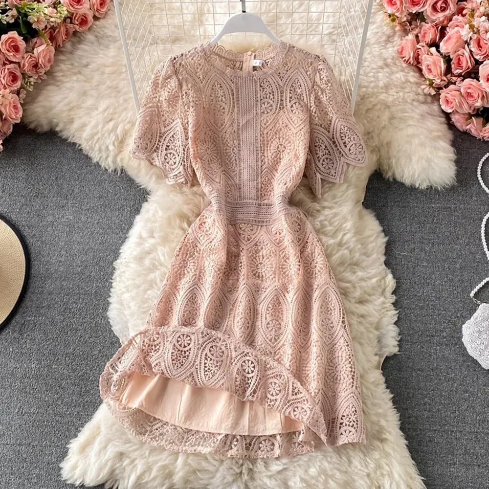 

2024 New Vintage Casual Lace Dress O Neck Butterfly Sleeve Zipper Hook Flower Hollow Fashion Slim Embroidery Long Dress