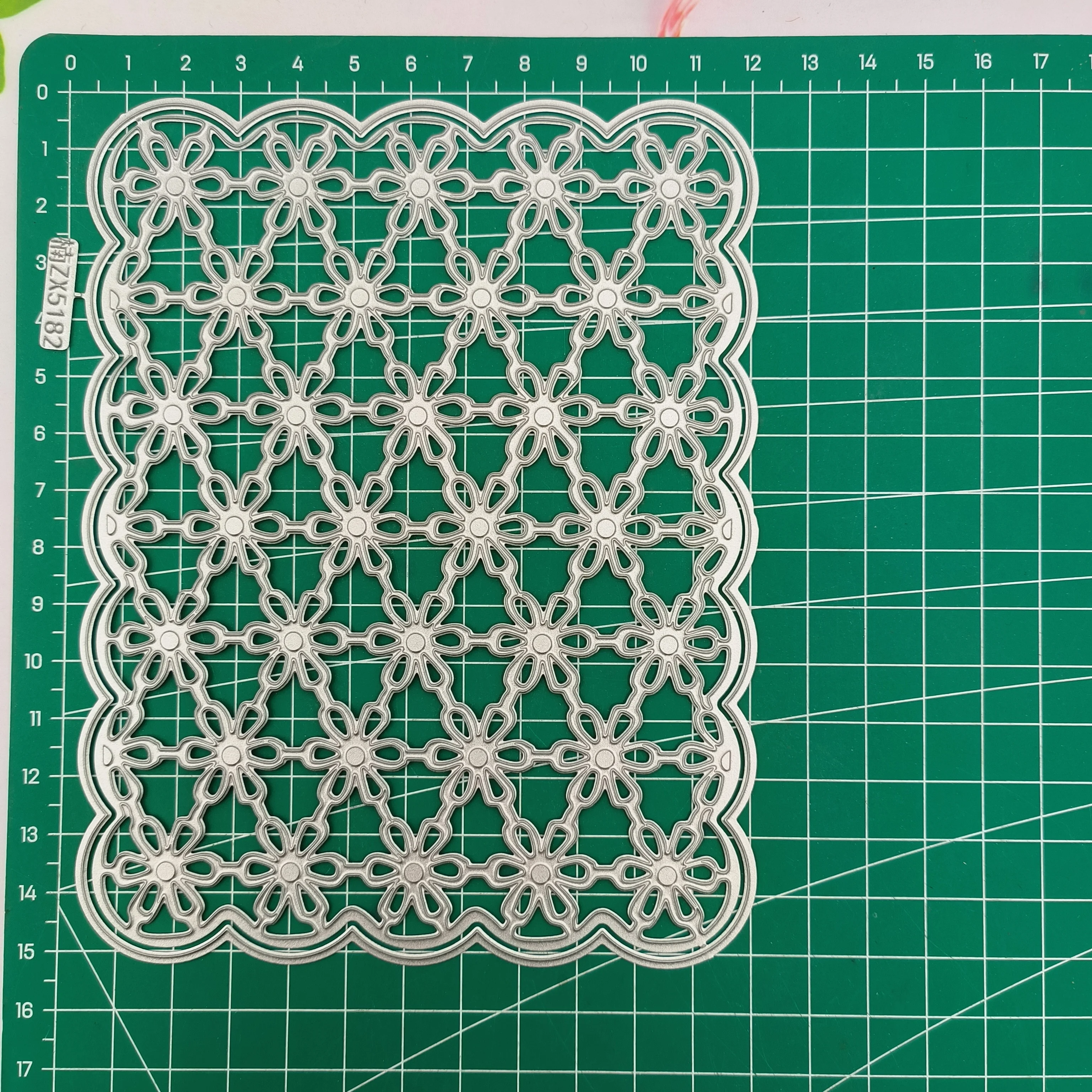 Прямоугольник с множеством маленьких цветов внутри металлические пресс-формы Новое поступление 2023 Сделай Сам формы Скрапбукинг изготовление бумаги высечки