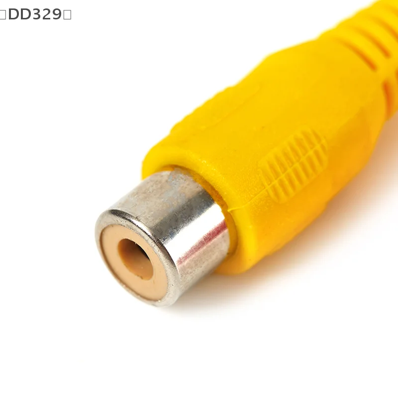 〔DD329〕1Pcs Car Reverse Backup Rear View Camera 4-Pin Male Connector To RCA Wire Power Harness Adapter Car Accessories