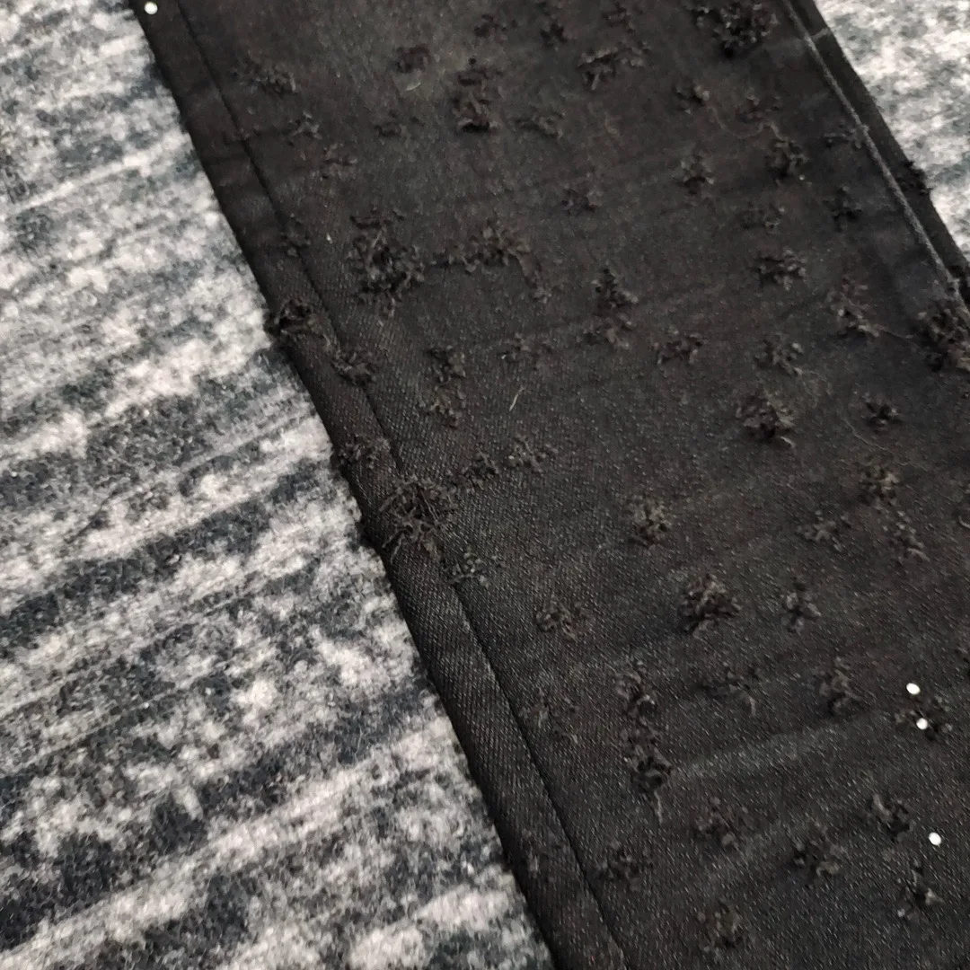 men sequences distressed black jeans 4