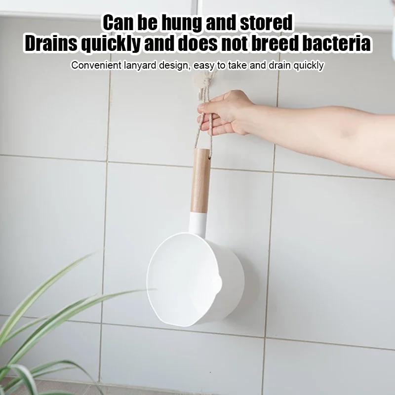Long Handle Water Scoop Household Durable Thick Plastic Water Scoop Can Hang Bathroom Kitchen Gadget Supplies Cleaning Tool