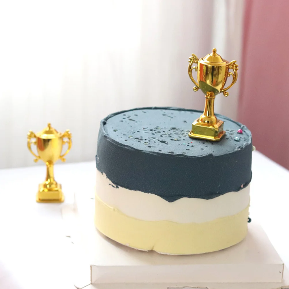 8Pcs Miniature Trophy Decorations Plastic Awards Trophies Soccer Cake Ornament Accessories Kids Party Supplies plastic trophy toys