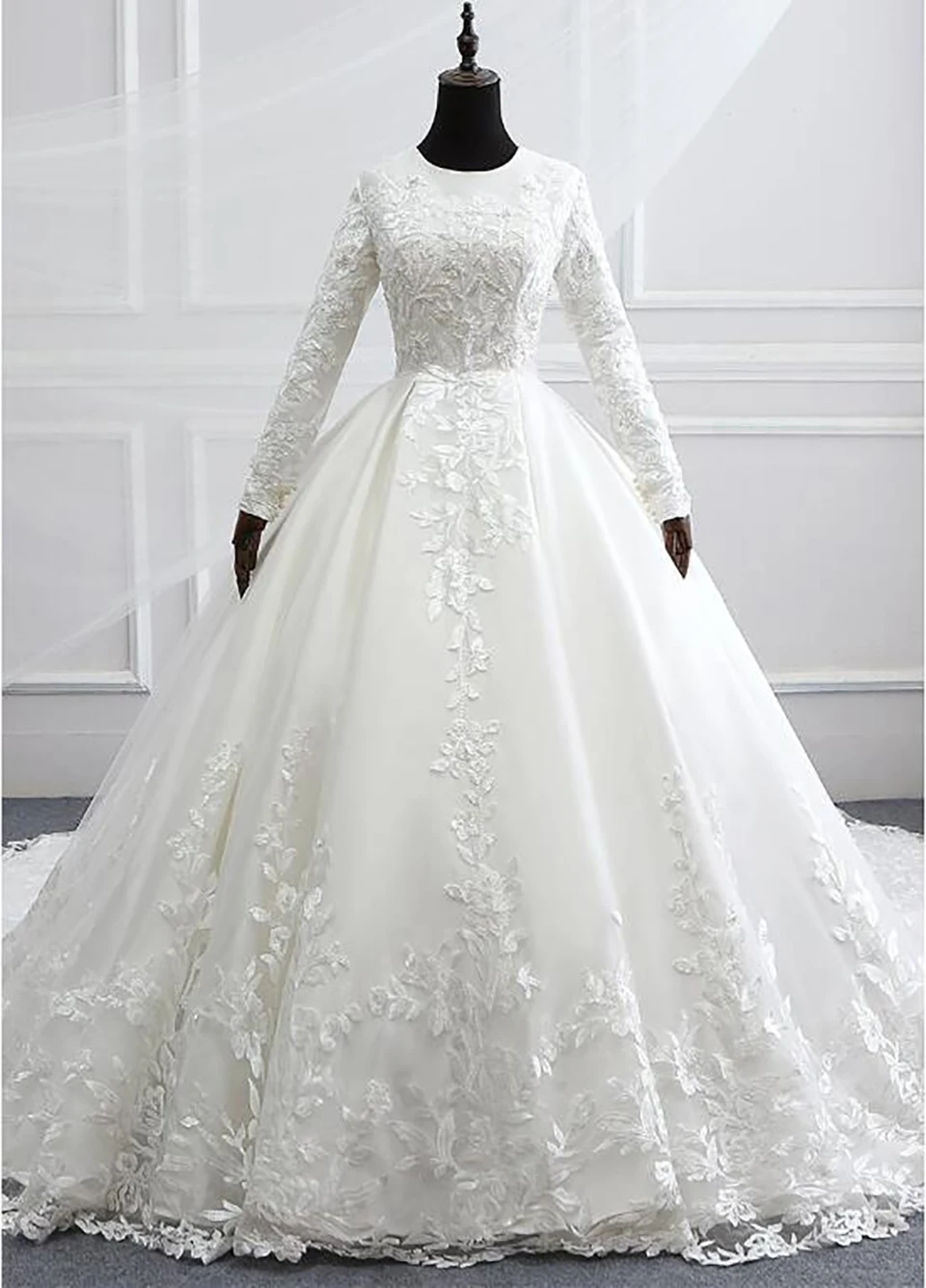 2026 Dezentes Muslimisches Langarm-Ballkleid Hochzeitskleid aus Satin mit O-Ausschnitt, Spitzenapplikationen und Reißverschluss am Rücken, Brautkleider Vestidos De Novia – Detail 5