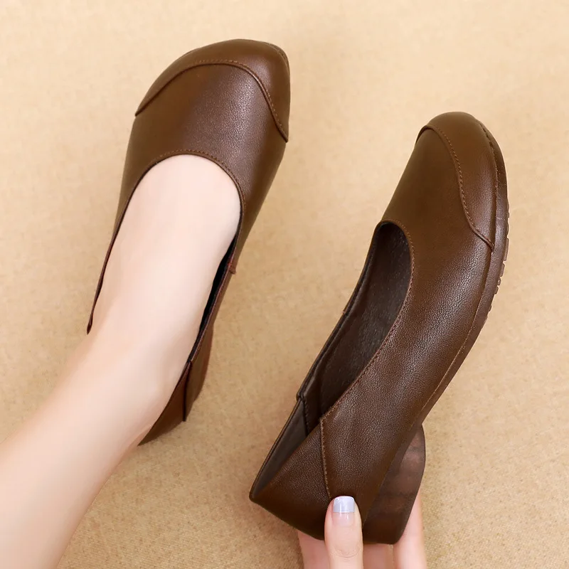 

Spring Summer Soft Leather Flat Heels Soft Bottom Women's Shoes Comfortable Round Head Anti -slip Beef Tendon Bottom Shoes