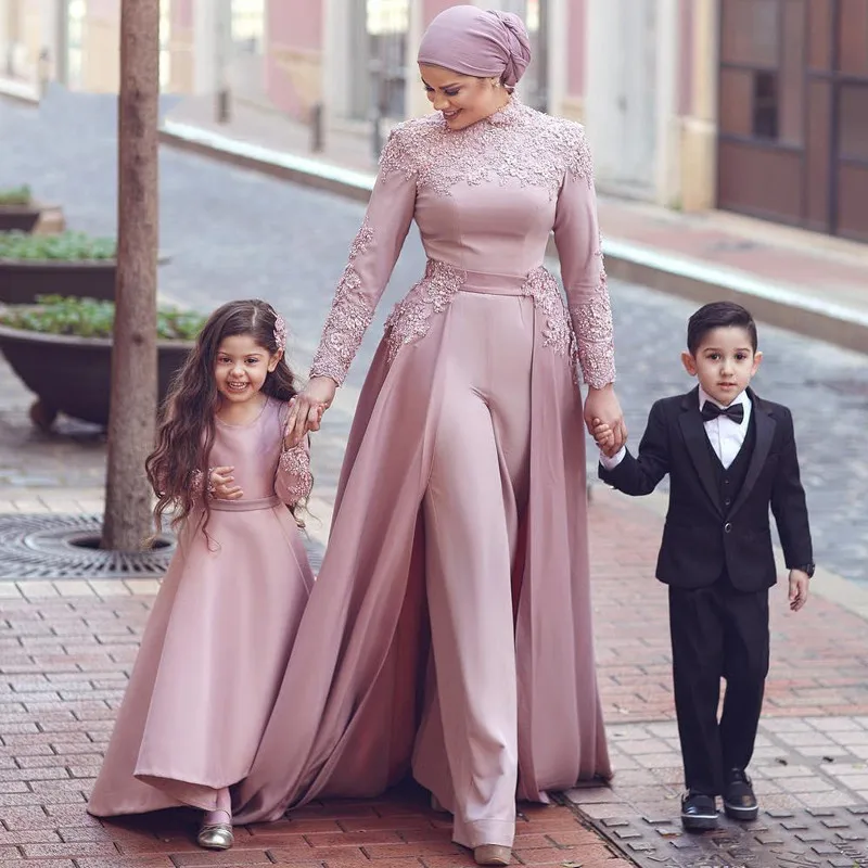 Dark Pink Muslim Evening Dresses Long Sleeves Jumpsuit Detachable Scarf Islamic Dubai Saudi Arabic Prom Mother and Daughter Gown