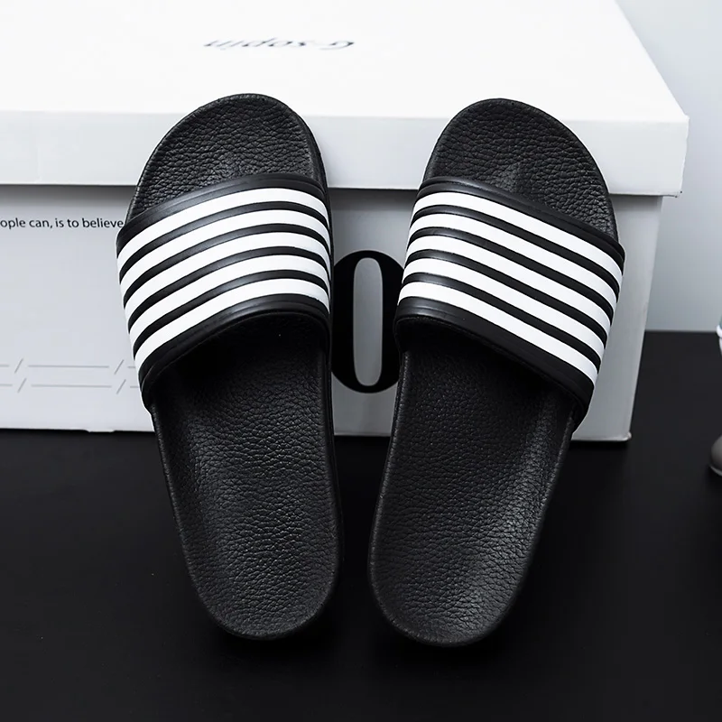 Men Slippers Summer Casual Shoes Outdoor Comfortable Soft Sole Slides Beach Sandals Size 39-46