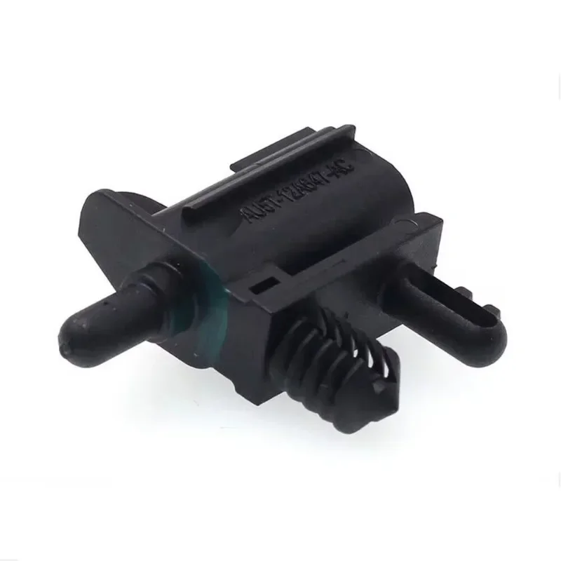 Outdoor Temperature Sensor AU5T12A647AC for Ford Fiesta Mk7/Escort /Kuga Mk2 / Mondeo/Ford Edge Mk2/Ford Focus Mk3