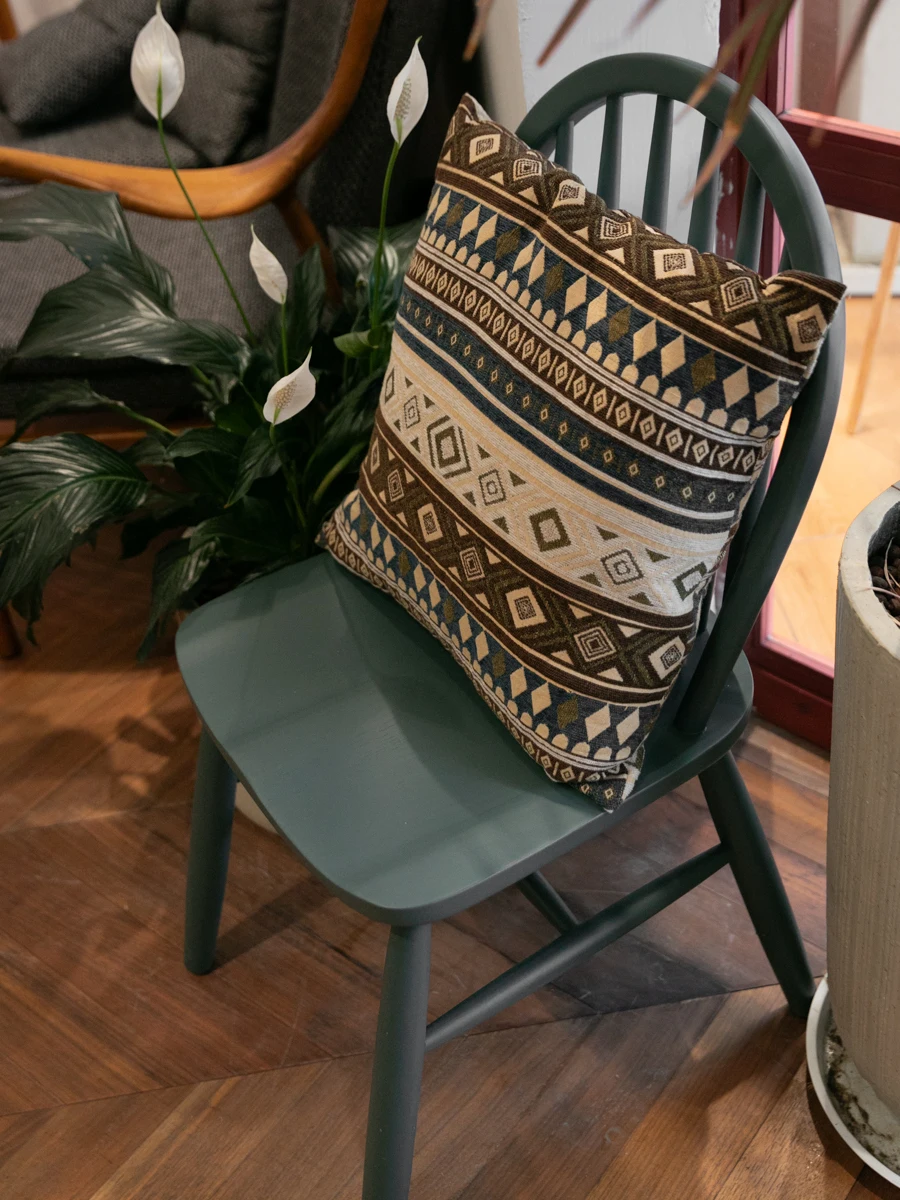 Replica grocery furniture, cafe dining chairs, 1960s chairs