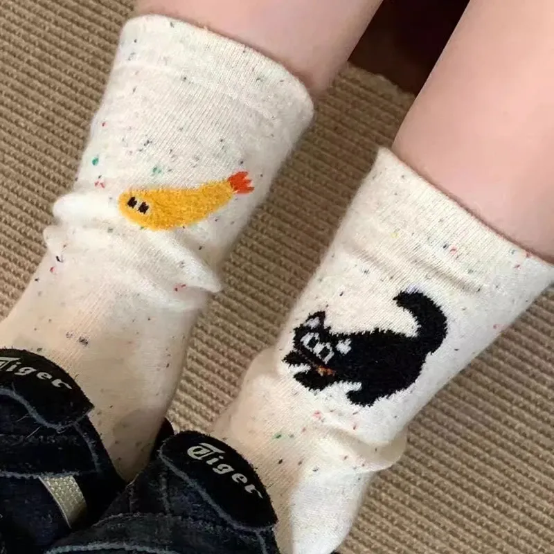 2024 New Autumn Vintage Dot Women Cat Fish Socks Cute Cartoon Cat Fish Pattern Middle Tube Socks Soft Thermal Warm Crew Sock