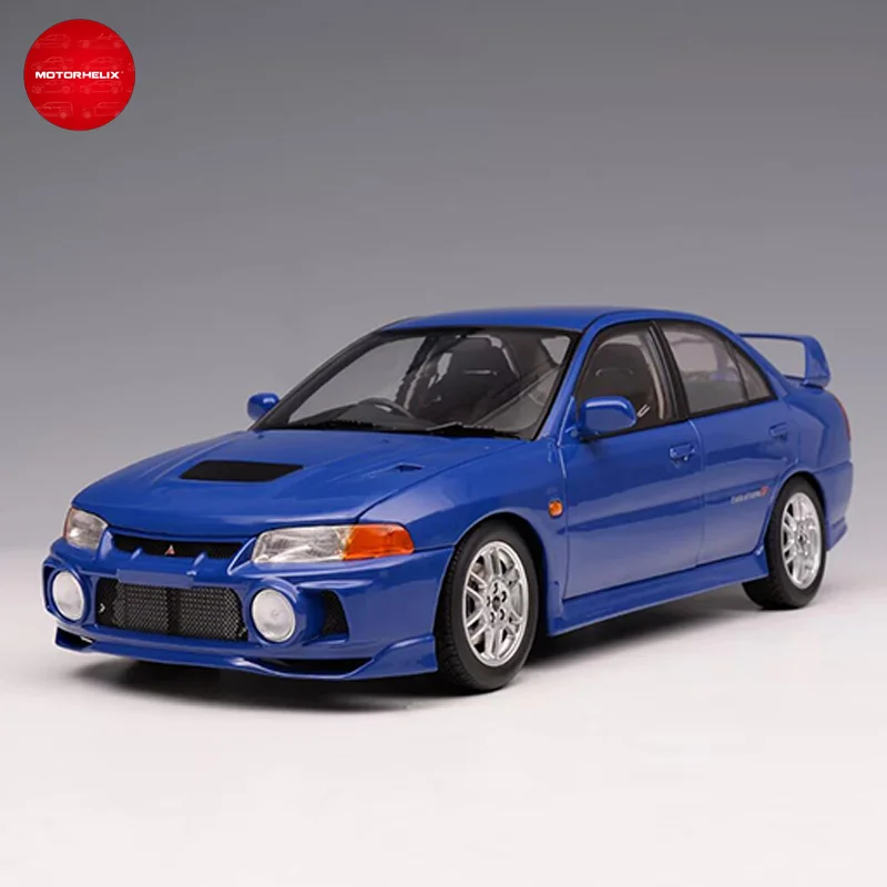 1:18 Mitsubishi Lancer Evolution IVミニカー ignition model 1／18 Mitsubishi LANCER EVOLUTION IV (CN9A