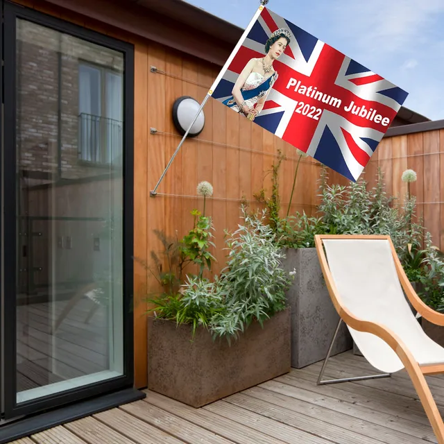 3x5Ft Queen Platinums Jubilee Flag Union Jack Flags Featuring Her Majesty The Queen Union Jack British Flag For Garden Home 1