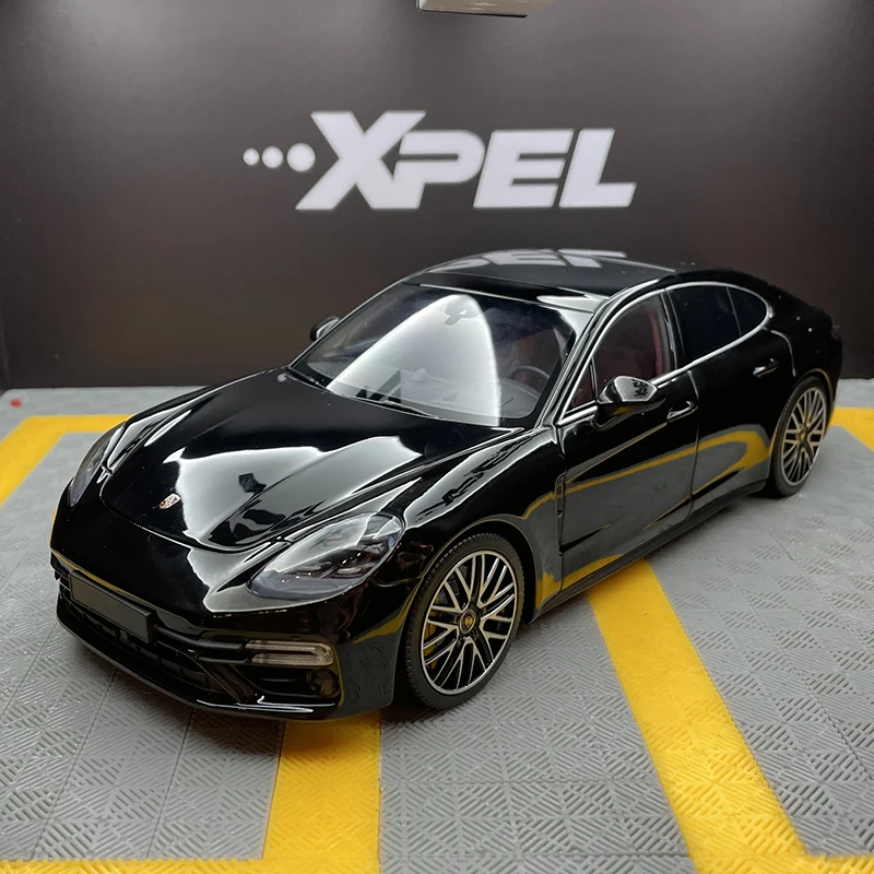 Die Cast 1/18 Scale Panamera Turbo S Alloy Car Model Limited