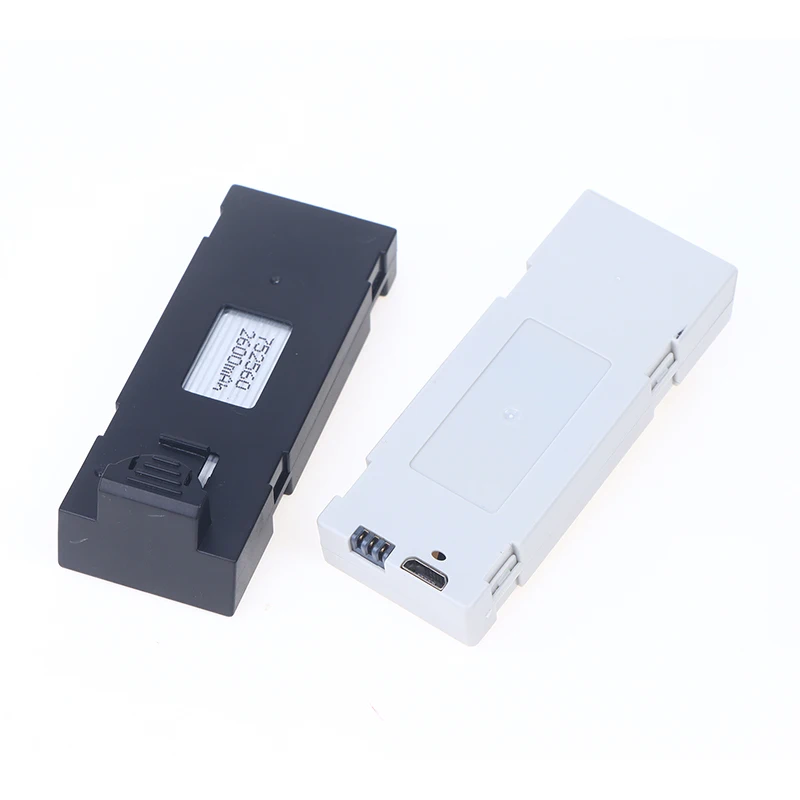 Large Capacity 3.7V 1800mAh 2600mAh RC Drone Lithium Battery For E88/E99/E525 Mini Drone Lithium Battery Replacements 14 S2b1d368fb78e49d6886497cc7746ba61J Large Capacity 3.7V 1800mAh 2600mAh RC Drone Lithium Battery For E88/E99/E525 Mini Drone Lithium Battery Replacements
