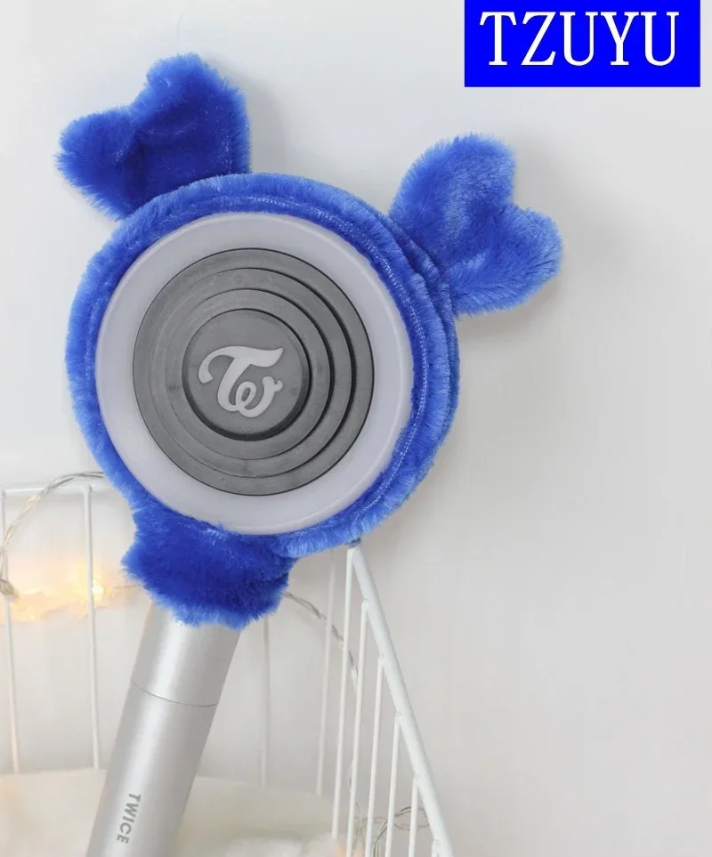 twice 韓国　グッズ　ミナ　ミギン　クッション　ペンギン　lights twice 韓国 グッズ ミナ ミギン クッション ペンギン lights