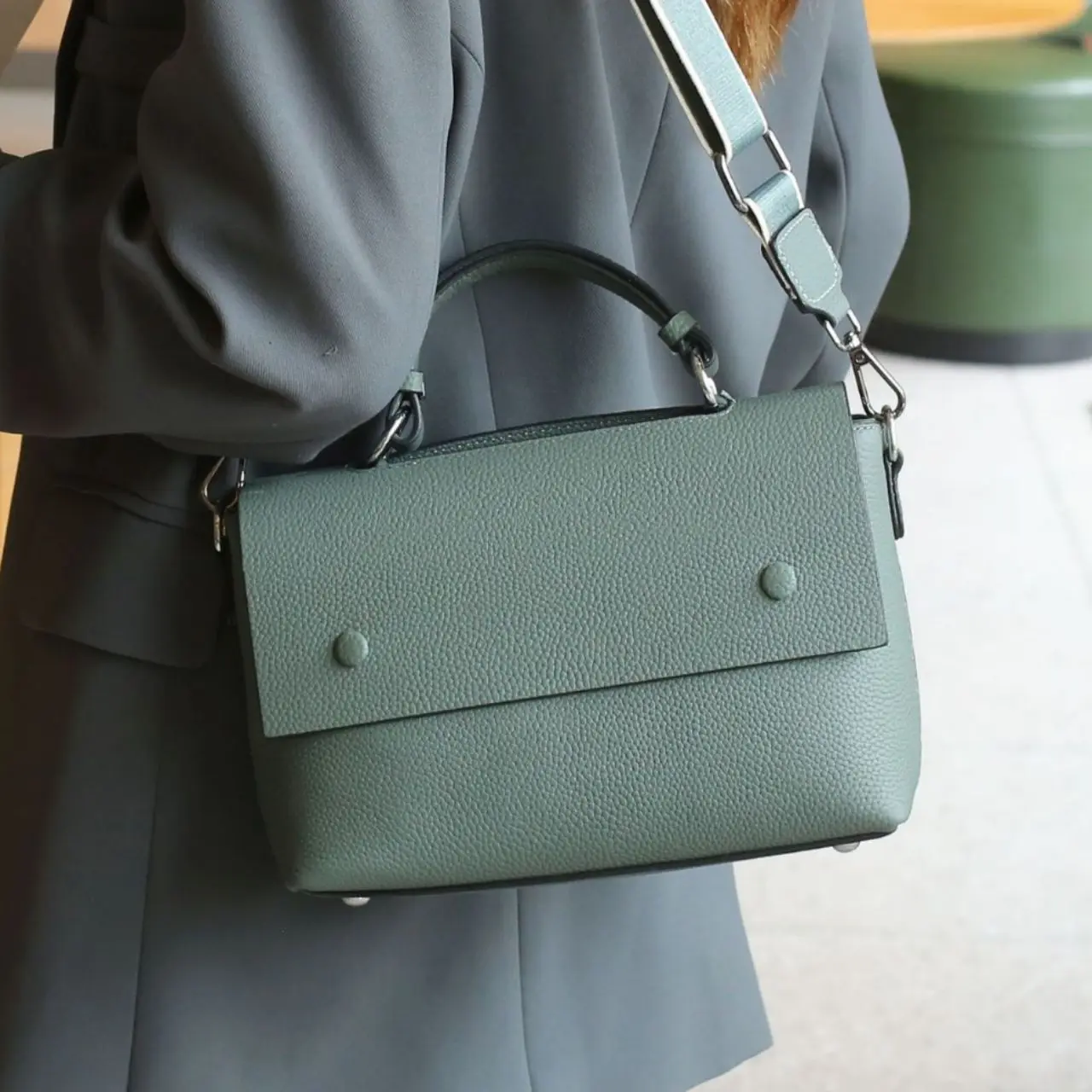 Real Cow Leather Women's Bag Crossbody Shoulder Handbag Fashionable Soft Genuine Leather Ladies Casual Versatile Messenger Bag