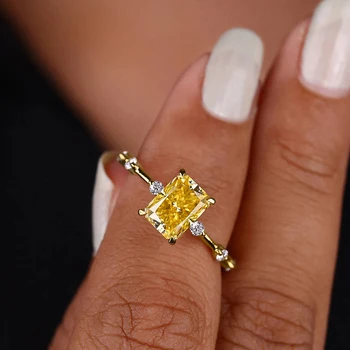 Huitan Yellow CZ Ring – Minimalist Women’s Jewelry