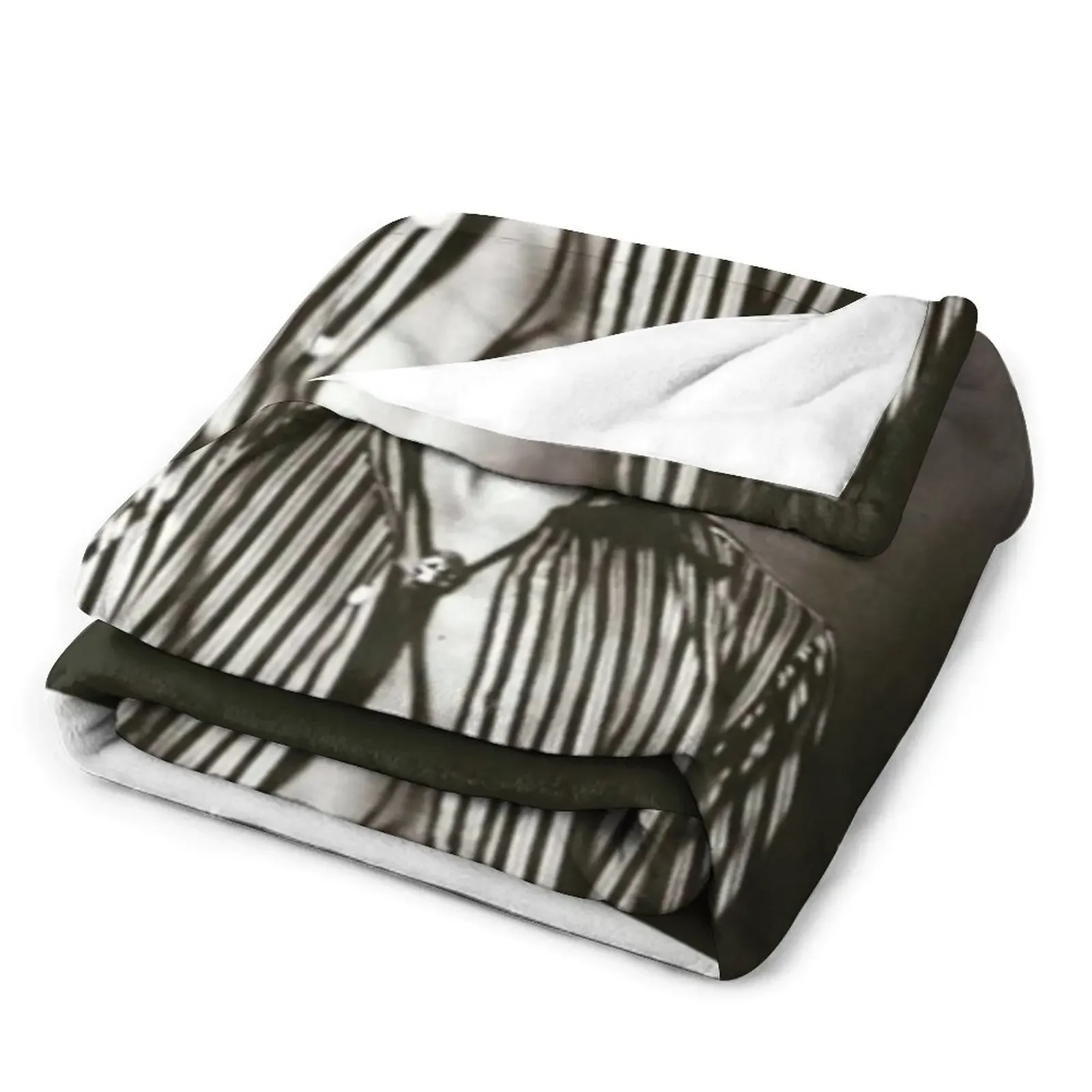 Matt Dillon Throw Blanket Luxury Blanket Hairy Blankets Decorative Sofa Blankets Blankets For Baby 3
