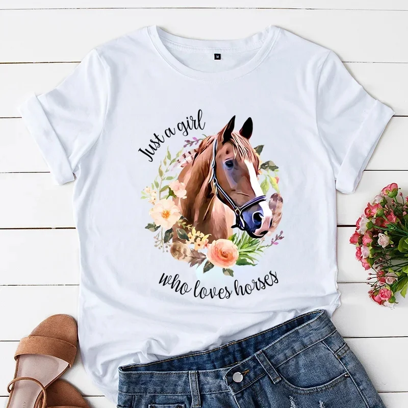 Cute Horse for Teen Girls Women T-Shirt